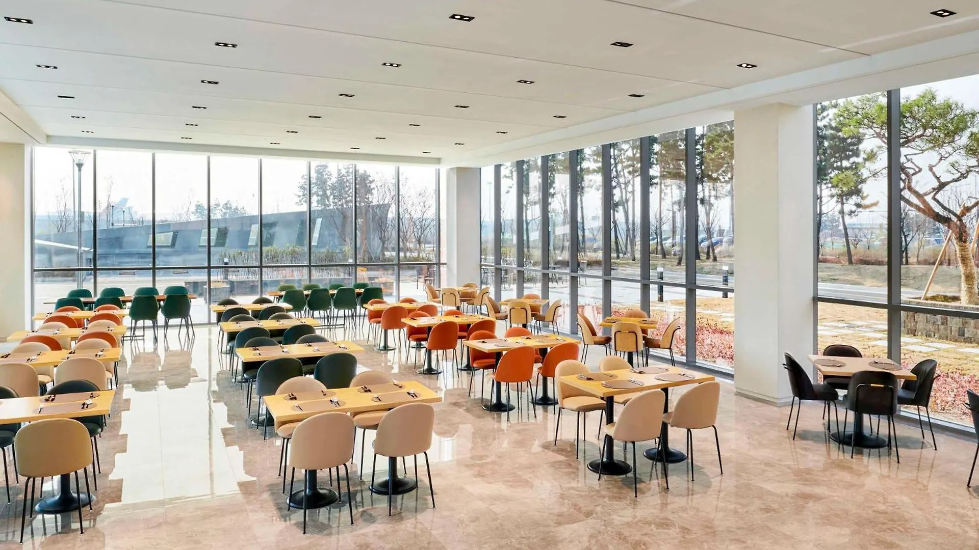 Ibis Styles Ambassador Incheon Airport T2 Hotell